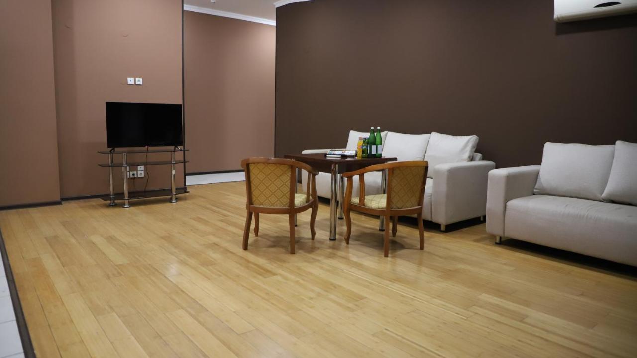 Grand Avenue Hotel Tashkent Bagian luar foto