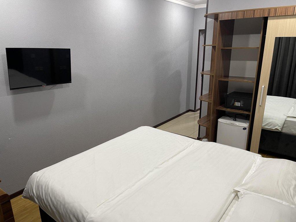 Grand Avenue Hotel Tashkent Bagian luar foto