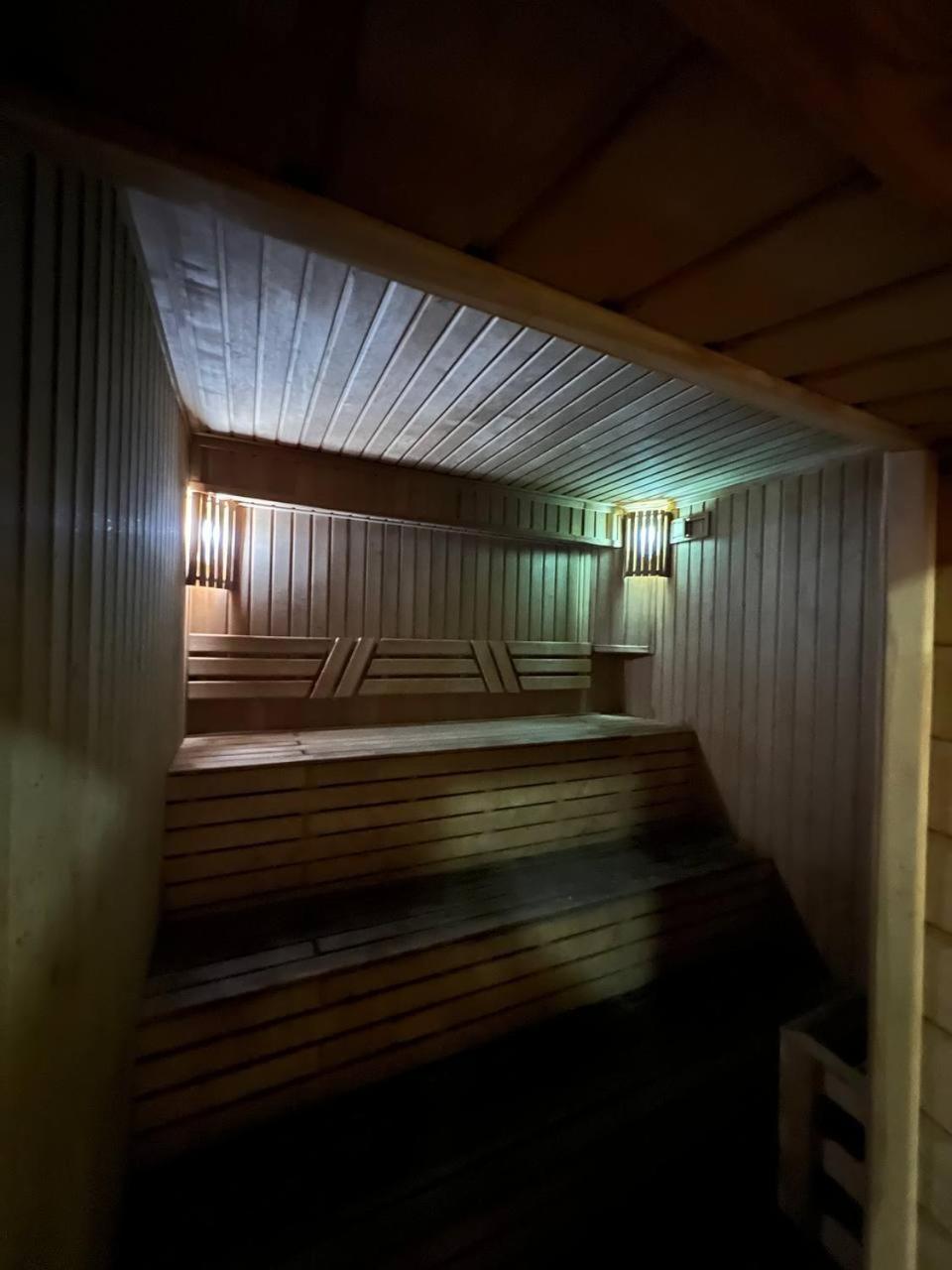 Grand Avenue Hotel Tashkent Bagian luar foto