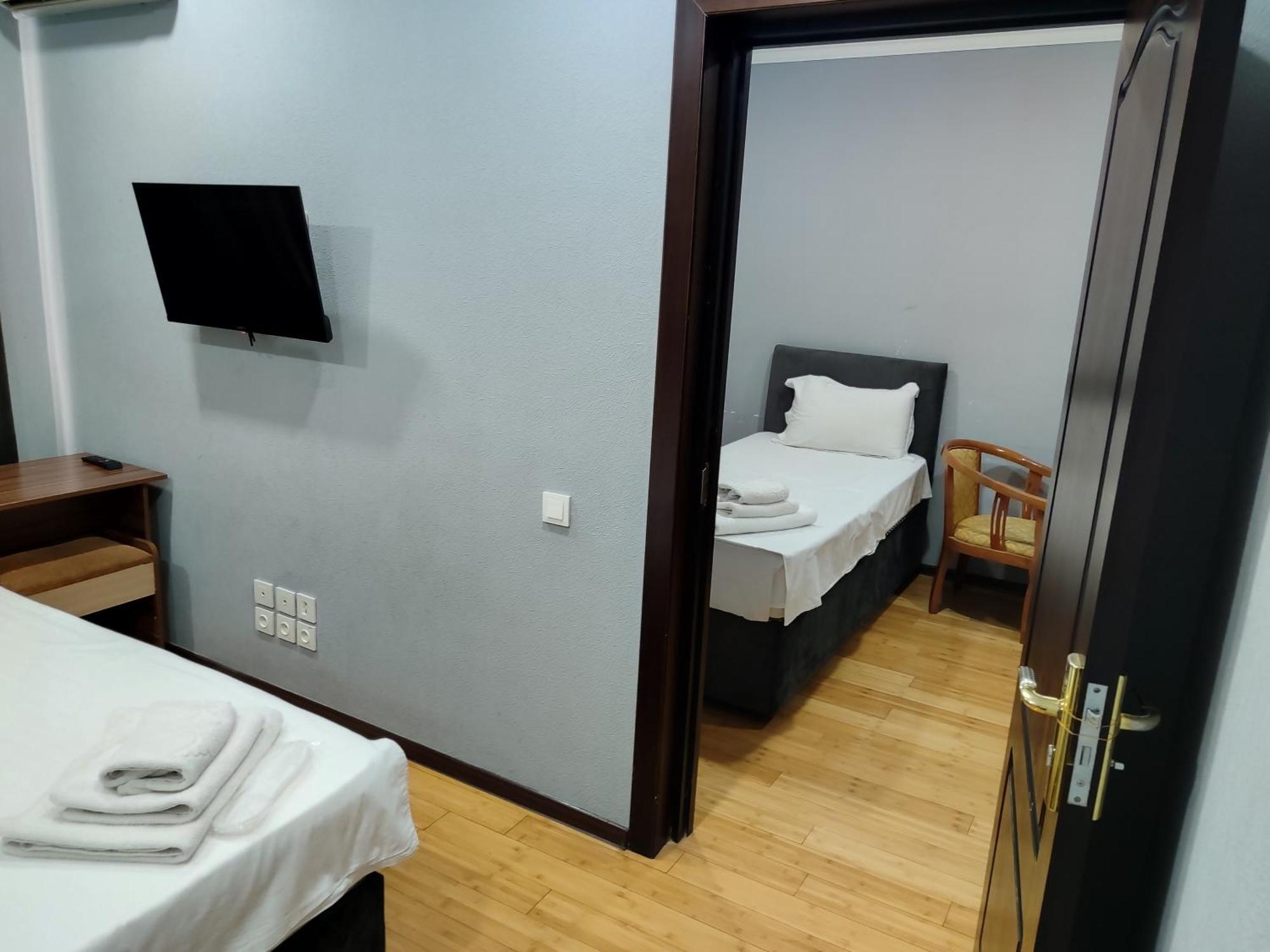 Grand Avenue Hotel Tashkent Bagian luar foto