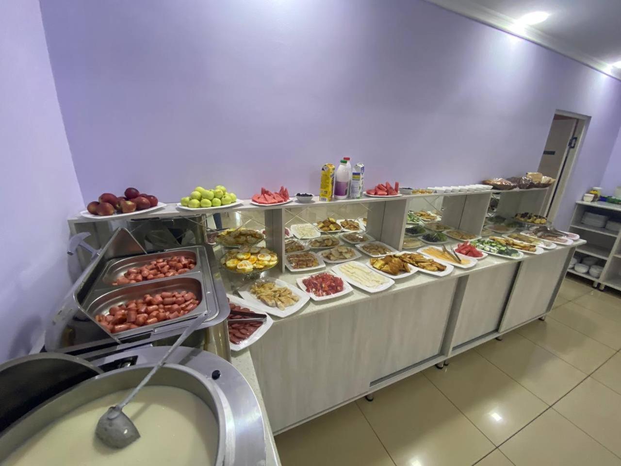 Grand Avenue Hotel Tashkent Bagian luar foto